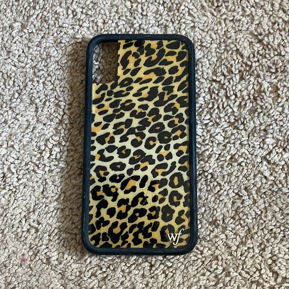 Cheetah Print iPhone X Wildflower case